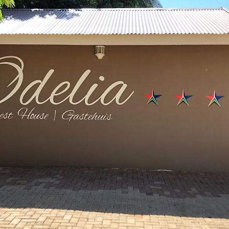 Odelia Guest House Мокопане Экстерьер фото